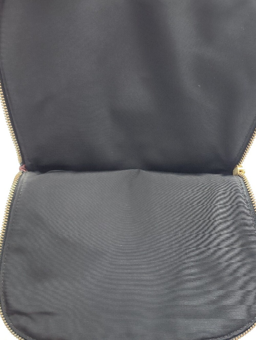 Marc Jacobs Wine Nylon Crossbody with Gold Hardware - Picture 12 of 16